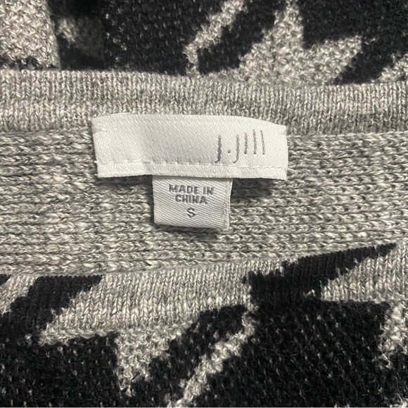 J Jill Gray Black Houndstooth Cotton Knit Dolman Sleeve Sweater - Picture 6 of 7